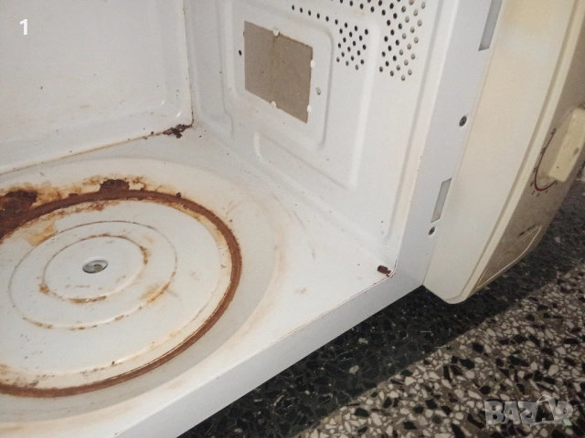 Микровълнова печка Zanussi за части, снимка 5 - Печки, фурни - 51865819