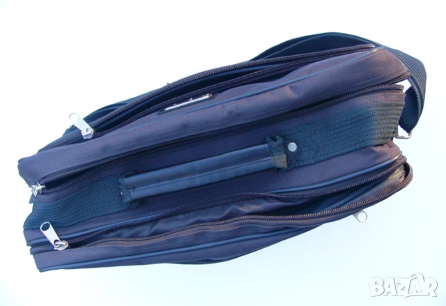 НОВ Оригинал Renato Ronaldo Бизнес ЧАНТА 40x30x18 см с Отделения Джобове Дръжка Ремък за Рамо БАРТЕР, снимка 4 - Чанти - 52310052