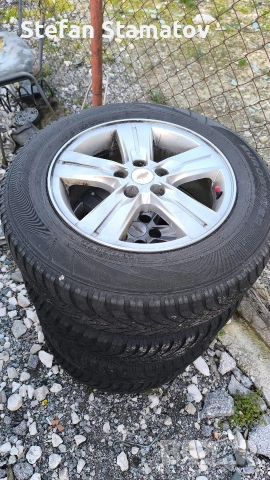 4 джанти с зимни гуми за Тракс , Мока 