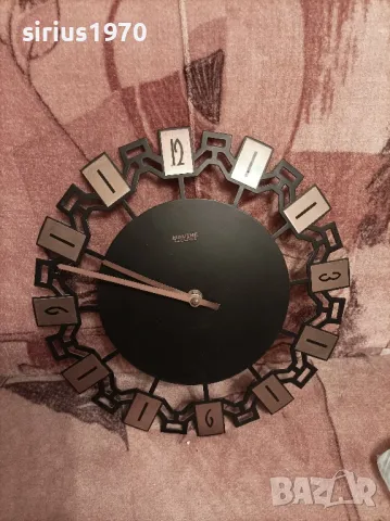стенен часовник Maute електрик, снимка 1