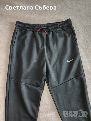 Nike, снимка 2 - Спортни дрехи, екипи - 41182610