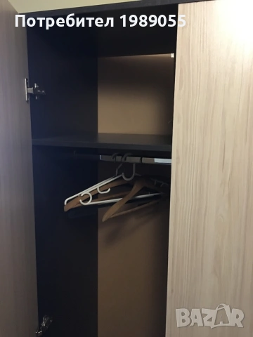 Гардероб три броя  4-крилен и 2  двукрилни, снимка 8 - Гардероби - 53813128