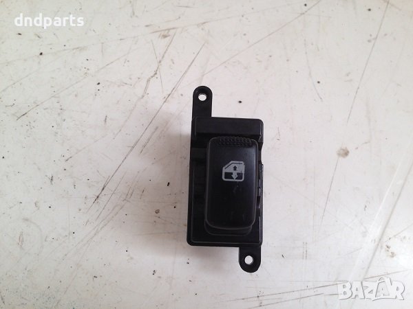 Копче задно стъкло за Kia Carnival 2002г