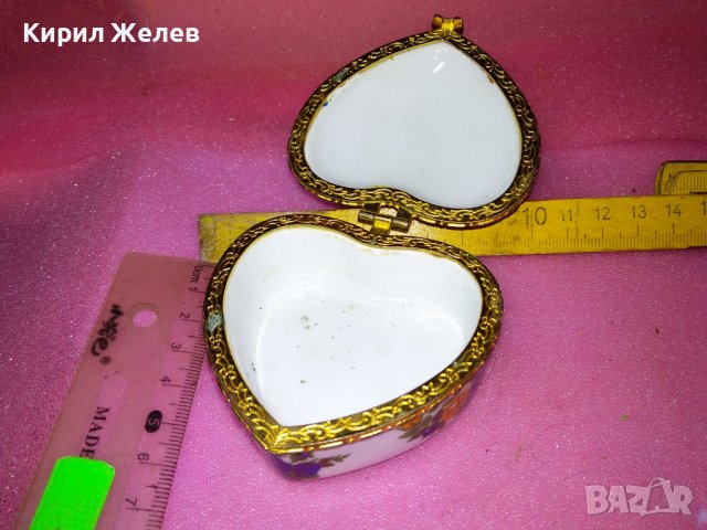 КРАСИВА ПОРЦЕЛАНОВА КУТИЙКА За БИЖУТА - СЪРЧИЦЕ с ДРЕВНОГРЪЦКА ТЕМАТИКА на КАПАЧЕТО 34156, снимка 10 - Други ценни предмети - 44312210