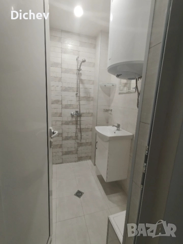 Давам тристаен с бокс, снимка 10 - Апартаменти - 51879464