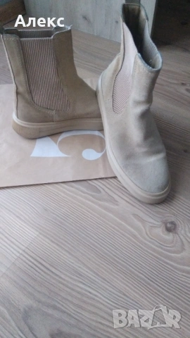 Zara боти , снимка 3 - Дамски боти - 53518091