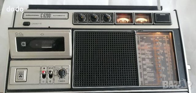 Grundig C 6200 Radio vintagee, снимка 2 - Радиокасетофони, транзистори - 40429060