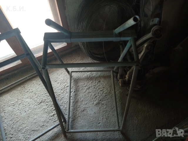 4 броя стойки за боядисване на различни неща и елементи общо - 4 - броя ., снимка 2 - Автотенекеджийски и автобояджийски - 53495925