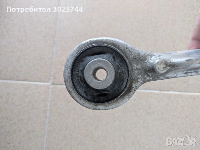 Десен горен преден носач Lemforder за Audi A4 B5, A6 C5, A8 D2, VW Passat B5, снимка 5 - Части - 53702299