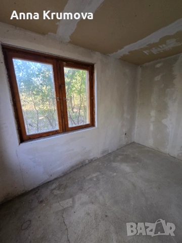 Къща с голям двор в с Туден, община Годеч, Софийска област , снимка 17 - Къщи - 53439466