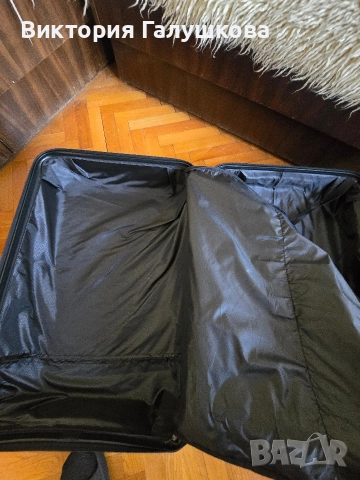 Голям твърд куфар с код за заключване, снимка 4 - Куфари - 52965654