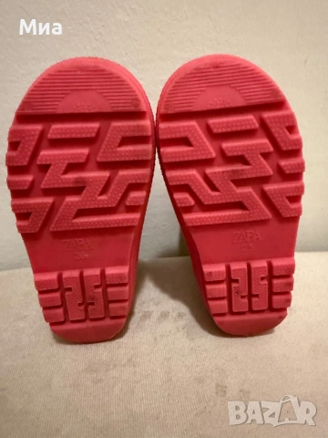 Розови гумени ботуши с ластик Zara, 25 номер, снимка 7 - Детски боти и ботуши - 53296354