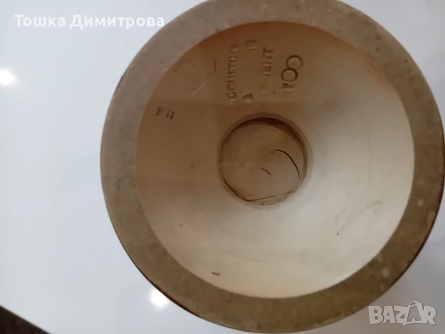 Старинна керамична ваза с ръчно нарисувани рисунки , снимка 2 - Вази - 53710859