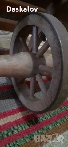 Продавам декоративна дървена поставка за саксия, снимка 6 - Градински мебели, декорация  - 39229443