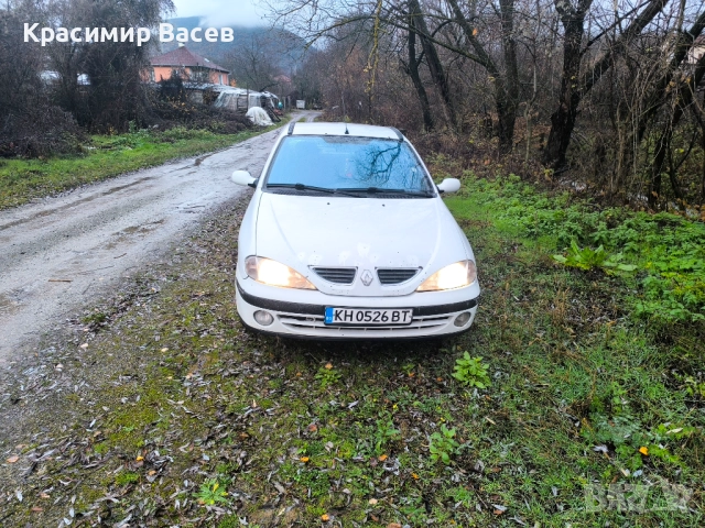 Рено Меган , снимка 3 - Автомобили и джипове - 52576016