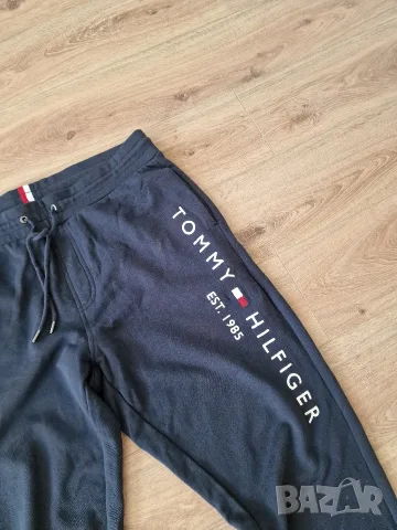 Страхотно мъжко спортно долнище TOMMY HILFIGER XL / 2XL , снимка 3 - Спортни дрехи, екипи - 56097462