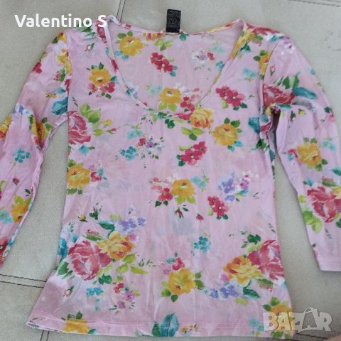 Оригинална дамска блуза на Roberto Cavalli, снимка 5 - Тениски - 41921694