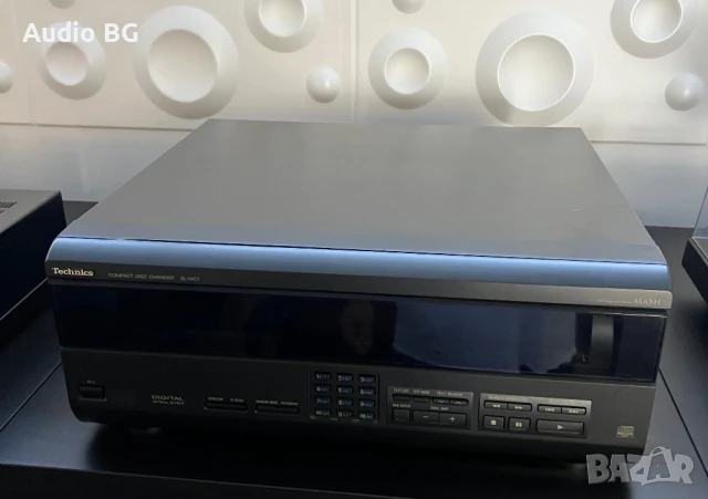 CD чейнджър Technics SL-MC7 Top Changer, снимка 3 - Декове - 50892374