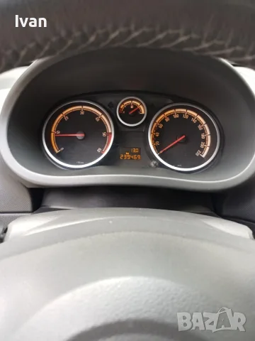 Продавам Opel Corsa D 1.3 CDTI, 75 к.с., снимка 13 - Автомобили и джипове - 56170135