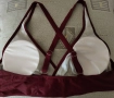 Продавам ново дамско горнище, бански XXL, цвят бордо, кръстосани на гърба презрамки., снимка 3