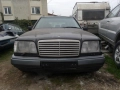 Mercedes E 300 D На части, снимка 1