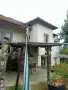 продава обзаведена къща, снимка 1