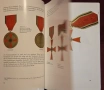 Немски ордени и отличия - илюстриран справочник / Orden und Ehrenzeichen der Bundesrepublik Deutschl, снимка 13