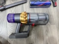 Прахосмукачка Dyson v15, снимка 4