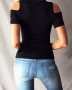 Дамска черна блуза с къс ръкав и ефектно деколте, снимка 2