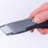 Нож Wolfcraft макетен метален с трапецовидно острие 52 мм, снимка 6 - Други инструменти - 33934718