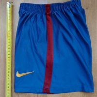 Barcelona - детски футболни шорти на Барселона, снимка 5 - Детски къси панталони - 42599516