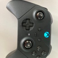 Microsoft XBOX Wireless Контролер Elite Series 2 Black, снимка 1 - Аксесоари - 41749638