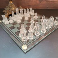 Чисто нов стъклен шах, снимка 3 - Настолни игри - 40993245