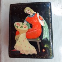 Стара руска лакова кутия ръчно рисувана, снимка 1 - Антикварни и старинни предмети - 41808182
