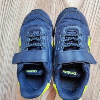 Детски маратонки Reebok 25 номер , снимка 4 - Детски маратонки - 42297589