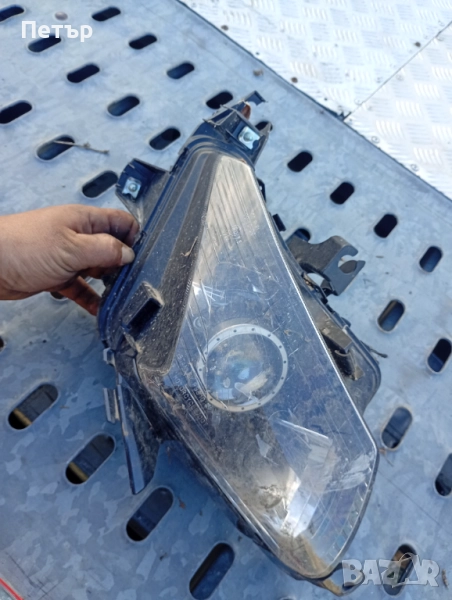 Десен фар YAMAHA T-MAX 530 , снимка 1