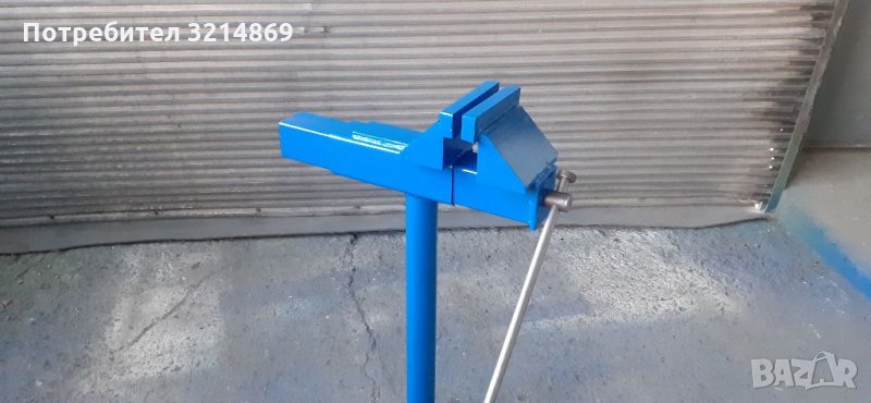 Менгеме със стойка, снимка 1