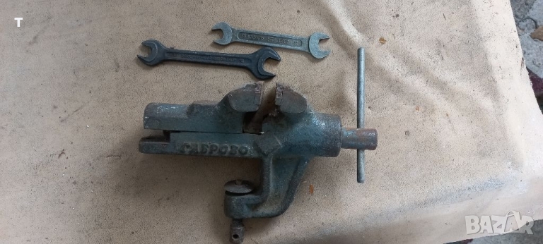 Менгеме малко, снимка 1