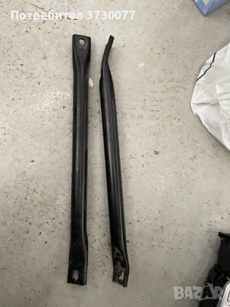 BMW F10 F11 F06 F12 F13 F01 F02 разпънки мотор кош черни, снимка 1