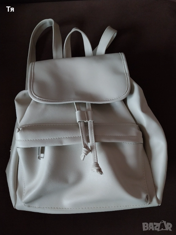 Дамска раница в беж цвят, снимка 1