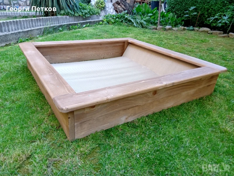 Пясъчник кафяв-110х110х21см.-110лв.,без дъно., снимка 1