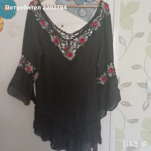 Дамски дрехи на една кука,туника,блуза, снимка 1