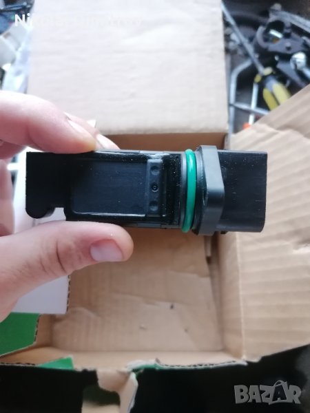 Дебитомер за bmw e46 318i 1.9l 118hp, снимка 1