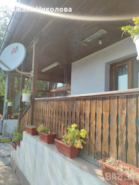 Уютна къща на 5 км от морето, и на 15км от центъра на Бургасргас, снимка 1