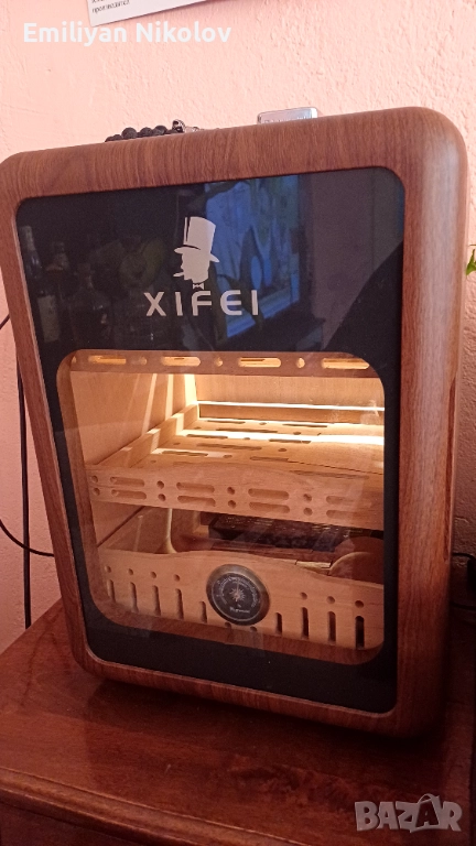 Продавам хумидор, снимка 1