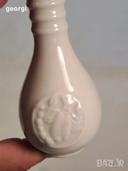 българска порцеланова вазичка 8/1, снимка 1