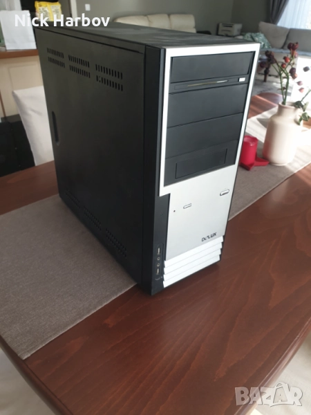 Лот компютърни кутии със захранвания и дънни платки, снимка 1