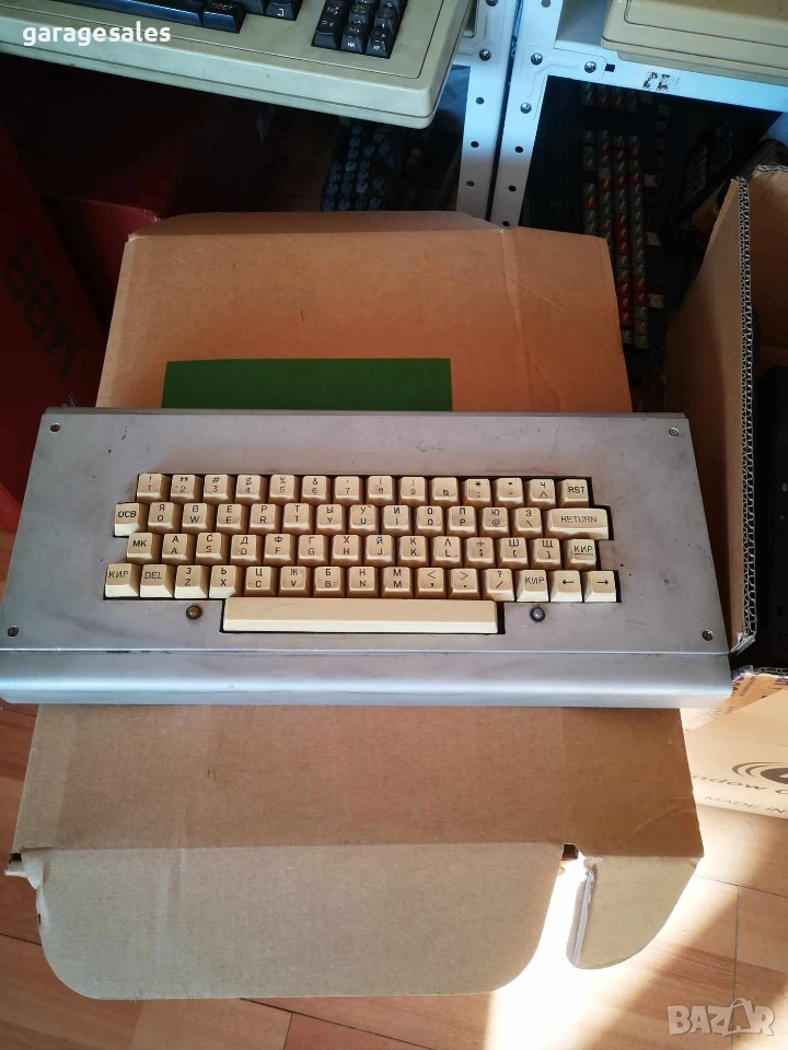 Единствена клавиатура от българската космическа програма 1988, снимка 1