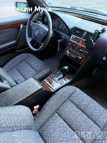 Mercedes C180 ELEGANCE, снимка 10 - Автомобили и джипове - 51360023