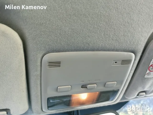 Продавам Toyota Corolla Verso, снимка 8 - Автомобили и джипове - 56247103